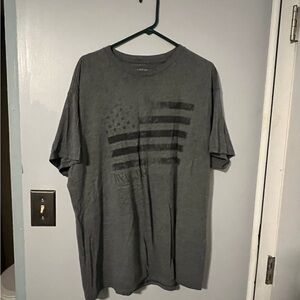 Men’s Apt 9 t-shirt size XXL
